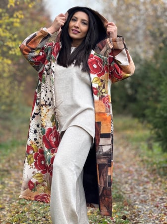 Palton lung bej cu imprimeu floral si design modern [5]