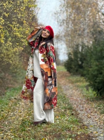 Palton lung bej cu imprimeu floral si design modern [1]