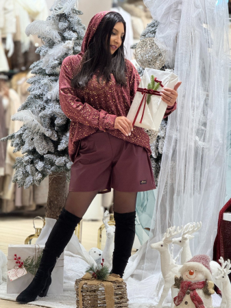 Pantalon dama bordo scurt cu buzunare [5]