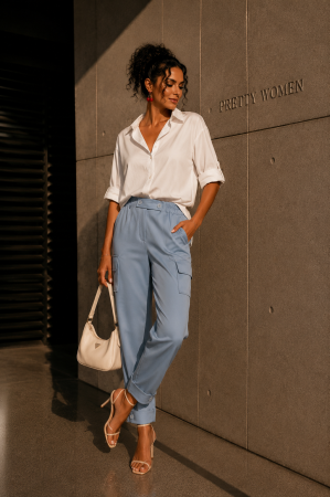 Pantaloni si blugi - Pantaloni dama bleu cu buzunare laterale aplicate