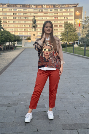 Pantaloni si blugi - Pantaloni dama caramizi din bumbac cu curea maro