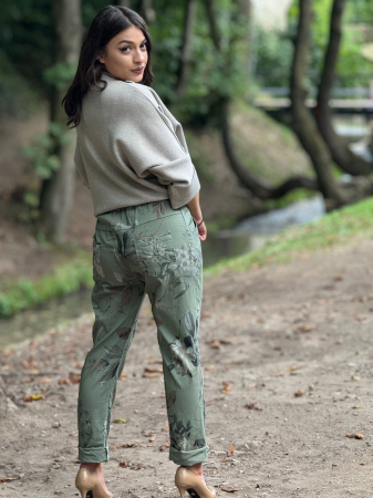 Pantaloni dama casual cu imprimeu floral [3]