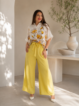 Pantaloni si blugi - Pantaloni galbeni din in si vascoza cu snur in talie