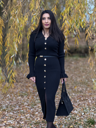 Rochie lunga neagra tricotata cu nasturi decorativi [6]