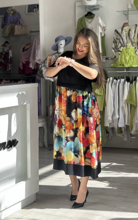 Rochie neagra cu imprimeu mozaic [3]