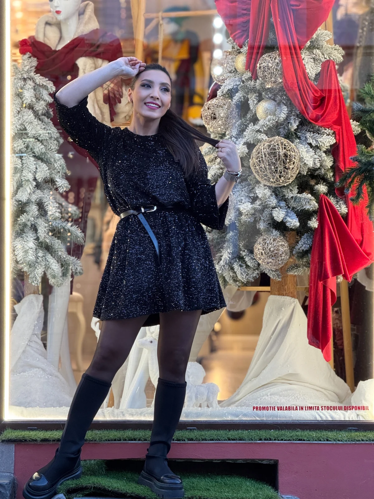 Rochie neagra din paiete [1]