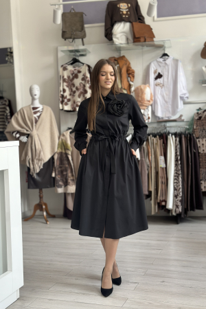 Rochie neagra tip camasa cu brosa detasabila [3]