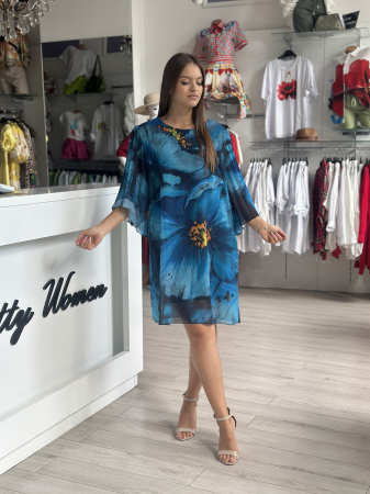 Promotii actuale - Rochie scurta cu imprimeu floral albastru pe fond negru