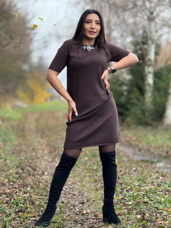 Rochie scurta maro cu aplicatie cu pietricele la gat [2]