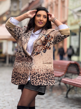 Sacou dama bej cu imprimeu animal print [3]