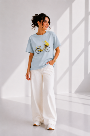 Imbracaminte dama - Haine cu suflet - Tricou dama albastru deschis cu imprimeu bicicleta galbena