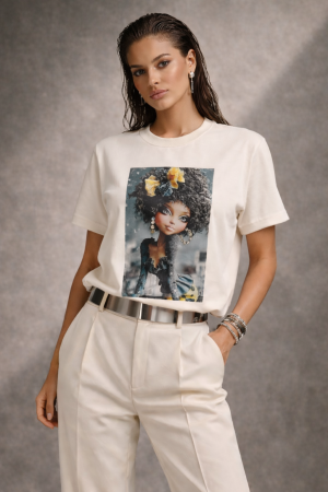 Colectia NOUA - Tricou dama ivory din bumbac cu imprimeu fata cu par cret