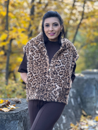 Colectia de TOAMNA - Vesta dama bej animal print cu gluga
