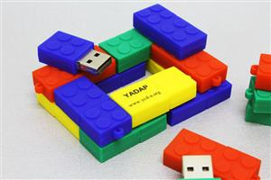 Stick USB personalizat – Inspirație LEGO [2]