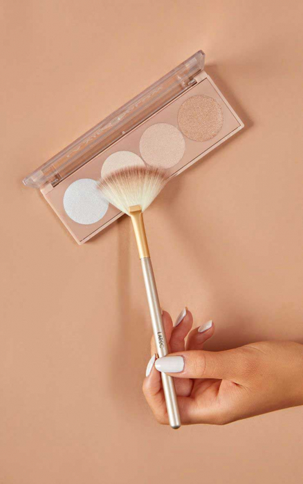 Paleta Iluminatoare L'Oreal Paris La Vie En Glow Highlighting Powder Palette 2, Cool Glow, 15 g-big