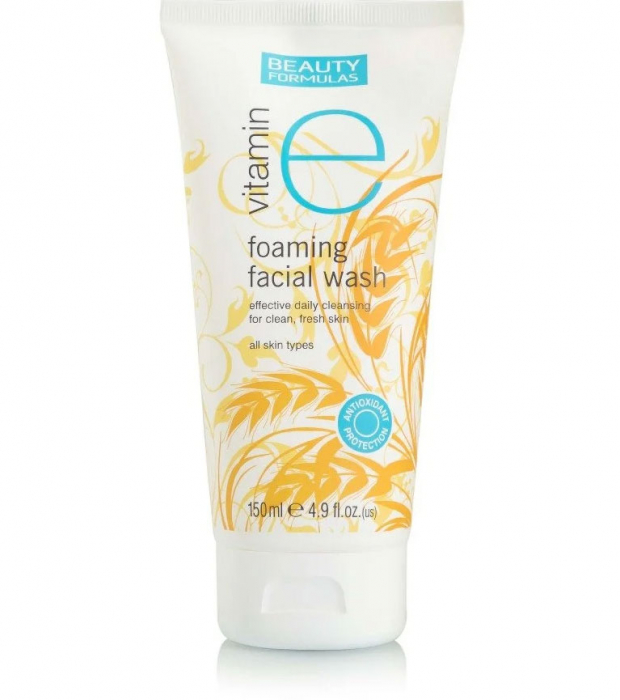 Spuma pentru curatare faciala cu Vitamina E, Beauty Formulas, 150 ml-big