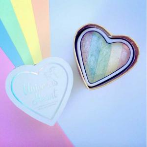 Iluminator Makeup Revolution I Heart Makeup a Rainbow Highlighter made by unicorns - Unicorns Heart4