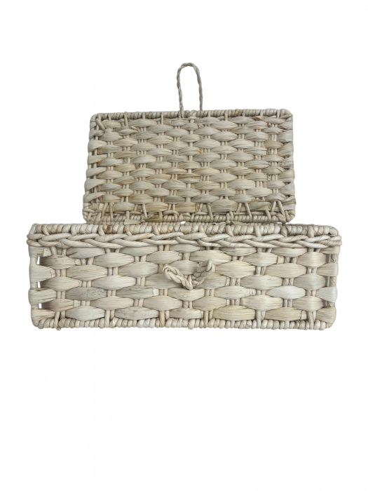 Ladă împletită manual din pănușă, cu capac și cadru metalic – practică, elegantă, naturală [2]