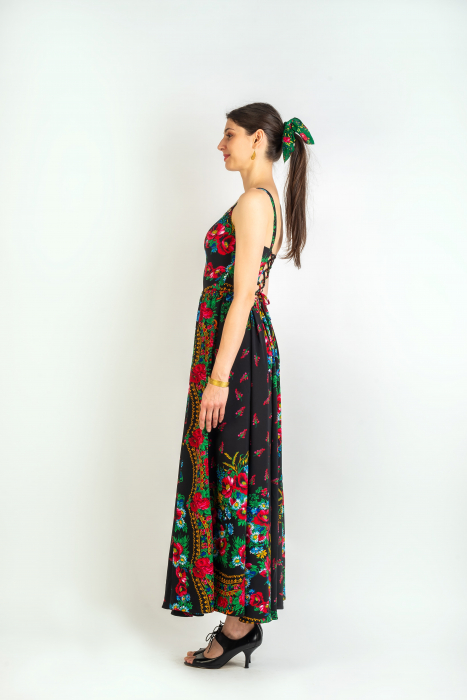 Rochie Lunga cu Banuti [6]