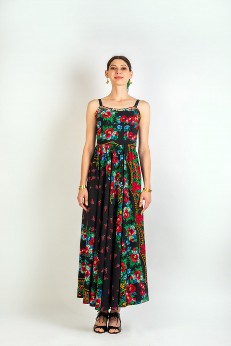 Rochie Lunga cu Banuti [3]