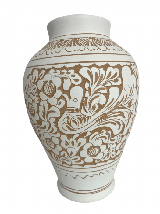 Vază Alba din Ceramică de Corund – Lucrată Manual [2]