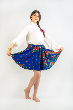 Fashion si Bijuterii - Fusta Scurta in Clos cu Motive Etno