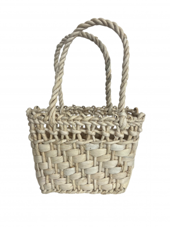 Fashion si Bijuterii - Gentuță împletită manual din pănușă – accesoriu rustic și elegant
