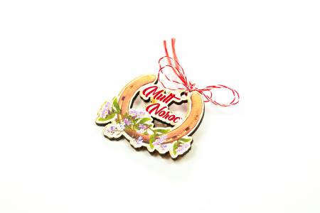 Cadouri de Sarbatori - Martisor din lemn, pictat