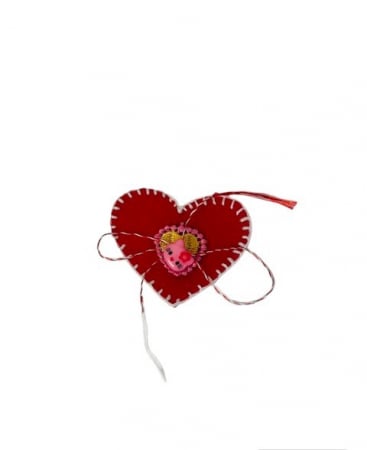 Cadouri de Sarbatori - Martisor Inima din Pasla tip Brosa