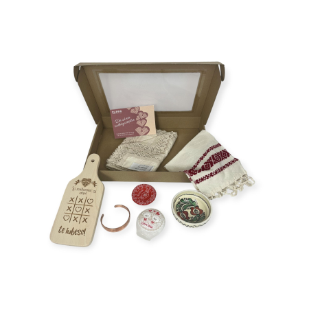 Accesorii - Set Cadou pentru Ea- Traditii de Primavara