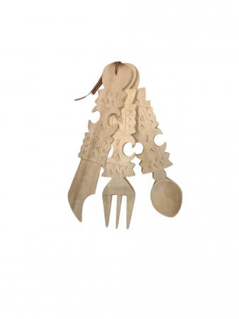 Copai din Lemn - Set de trei piese sculptate manual în lemn de tei – Tradiție și eleganță românească