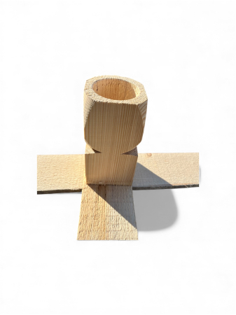 Suport de Brad din Lemn – Meșteșugit Manual în România [1]