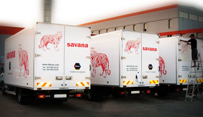 Wrapping trucks [3]