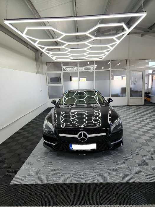 14 hexagoane led honeycomb pentru detailing auto si ateliere auto [6]