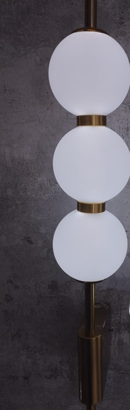Aplica led perete 3 globuri gold [3]