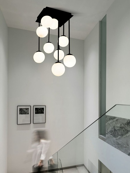 Lustra led 9 Globuri Gold / Balck [2]