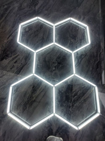 5 hexagoane led honeycomb pentru frizerie [4]