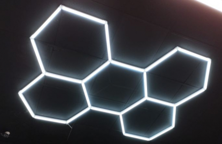 Led tavan Honeycomb set 5 hexagoane 235 x 164 cm  192w
