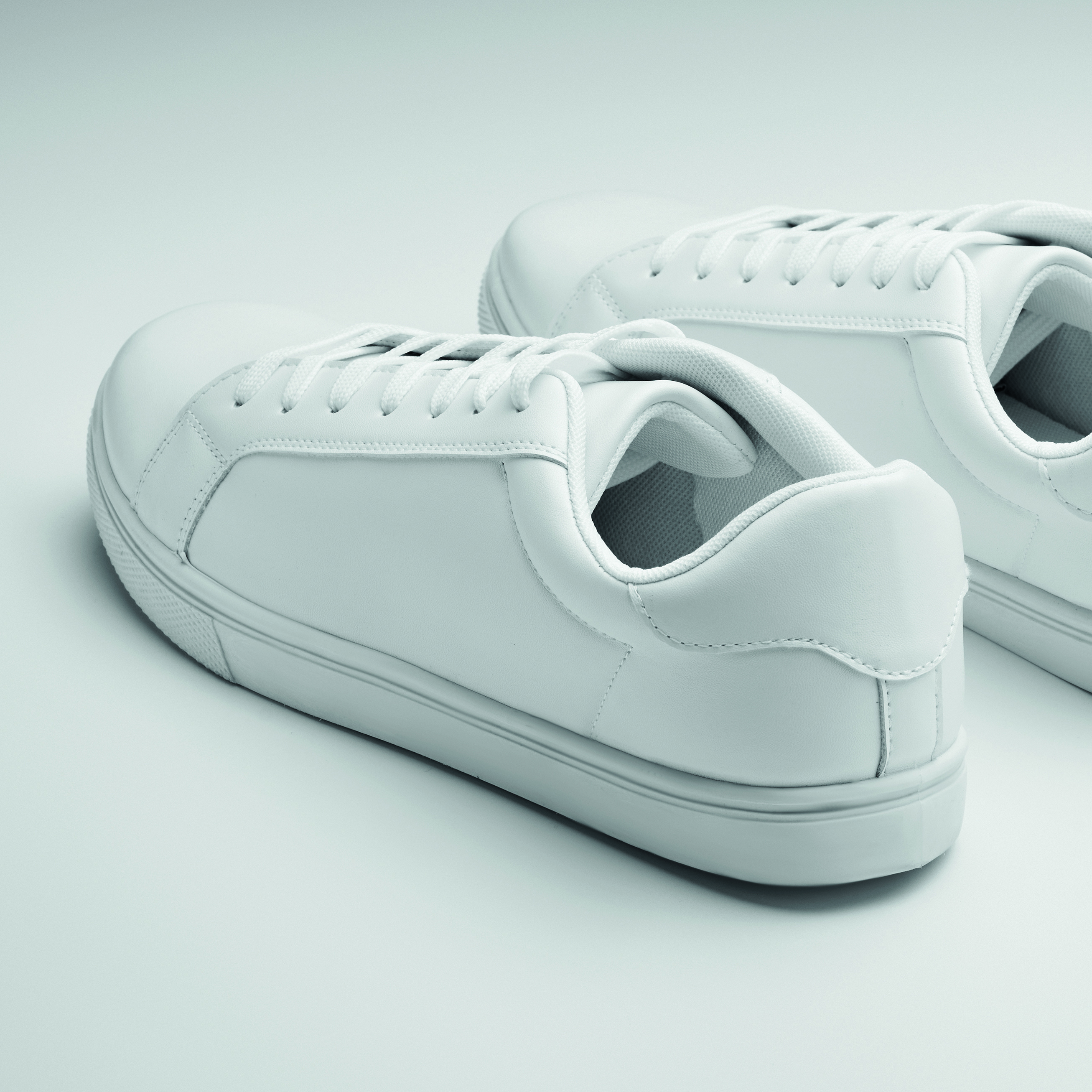 BLANCOS [4]