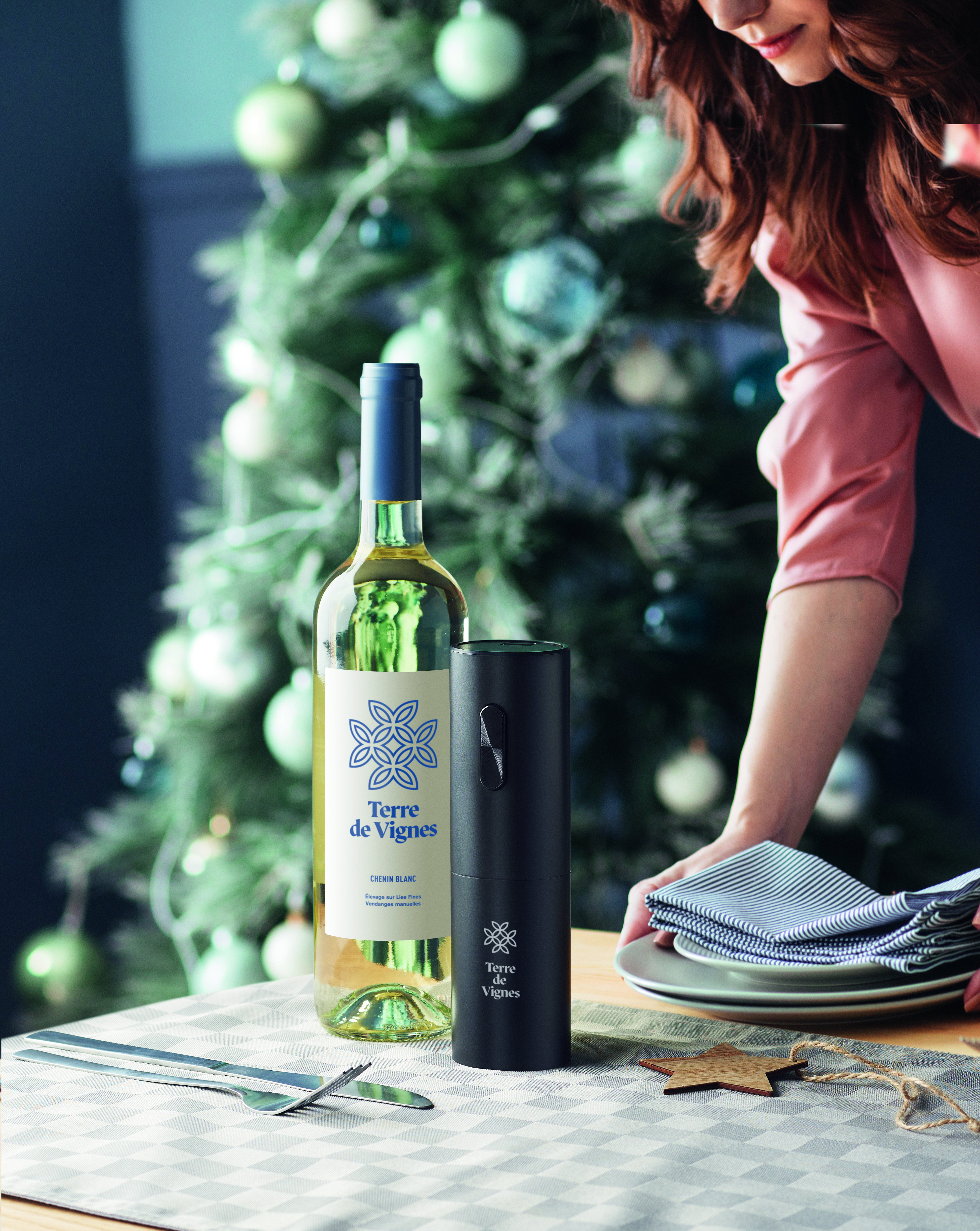 VINO [7]