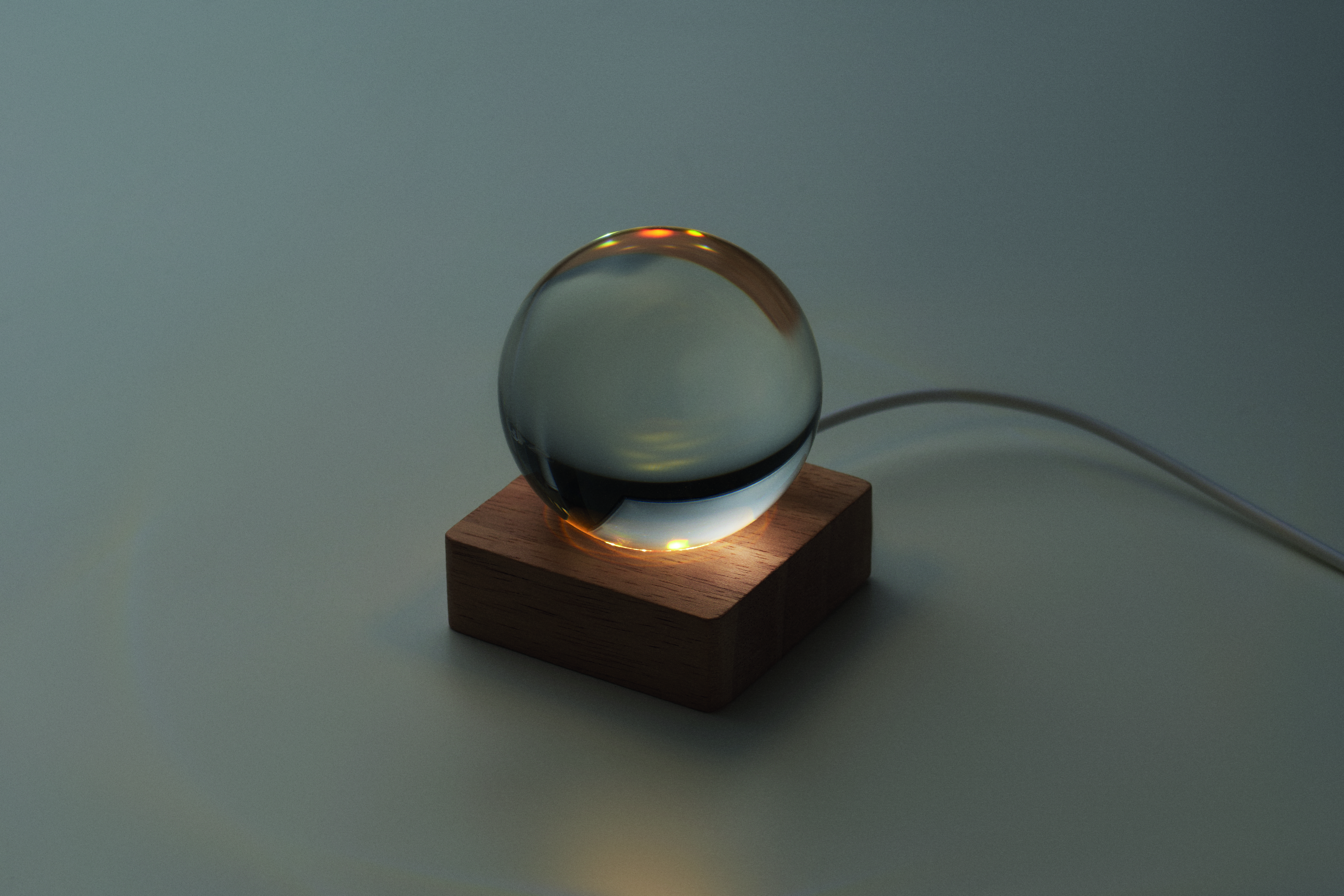 LIGHT [3]