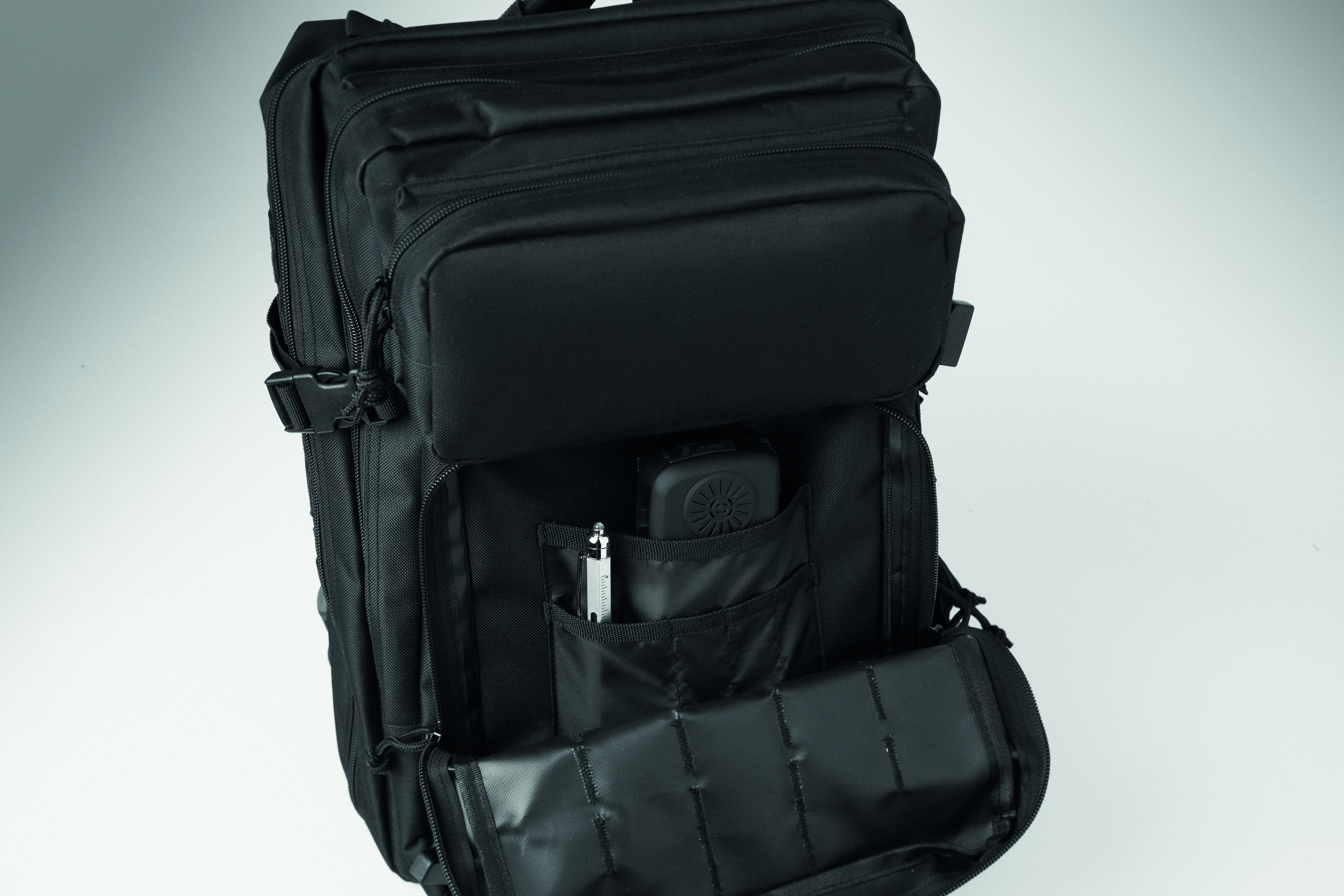 CARRYCONFI [11]
