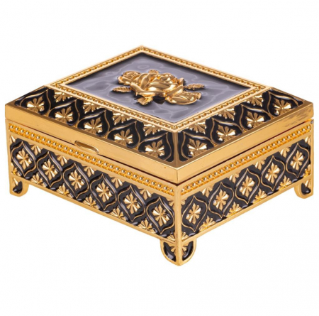 Cutie pentru bijuterii neagra cu aplicatii aurii [2]