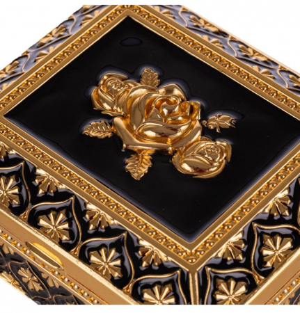 Cutie pentru bijuterii neagra cu aplicatii aurii [3]