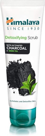 Vitamine, Minerale & Sănătate - Himalaya Detoxifying Scrub With Activated Charcoal 75 ml