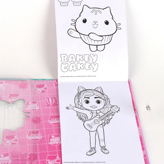 Caiet de activitati Gabby's Dollhouse cu pagini de colorat si autocolante [3]