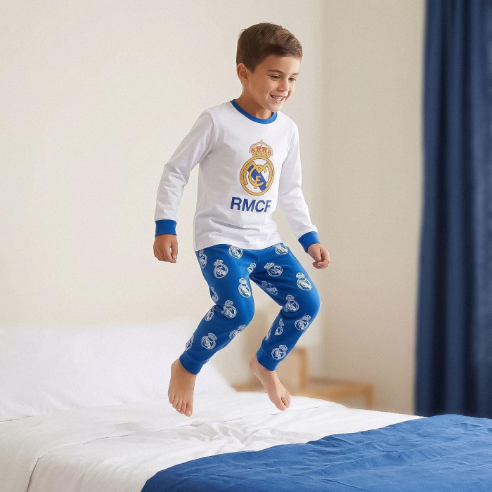 Pijama cozy cu mânecă lungă și design Real Madrid [7]