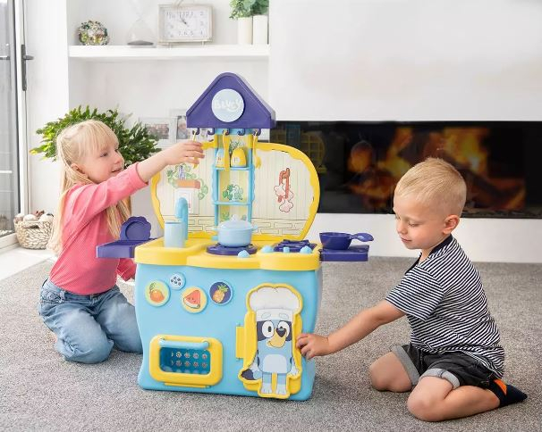 Set de Joaca Bluey Mini Bucatarie si toaster, 10 piese, 49x14x65cm [2]