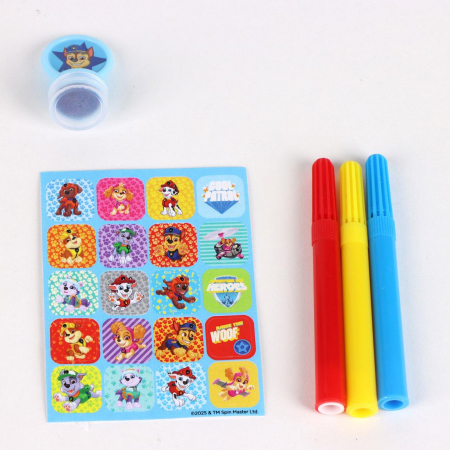 Caiet de activitati Paw Patrol cu pagini de colorat si autocolante [3]