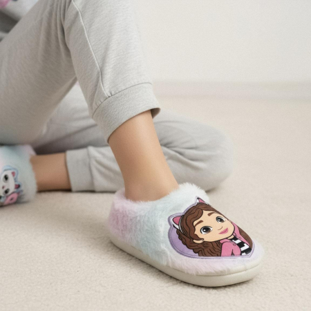 Papuci de casa pufosi cu talpa groasa Gabby's Dollhouse [6]